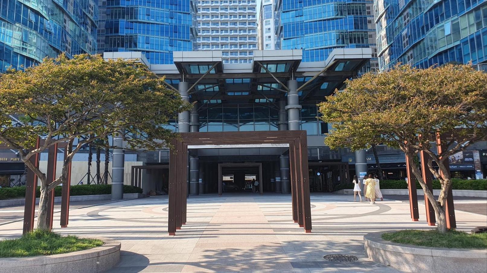 Appartamento Haeundai Beach 1 Cho Busan Esterno foto